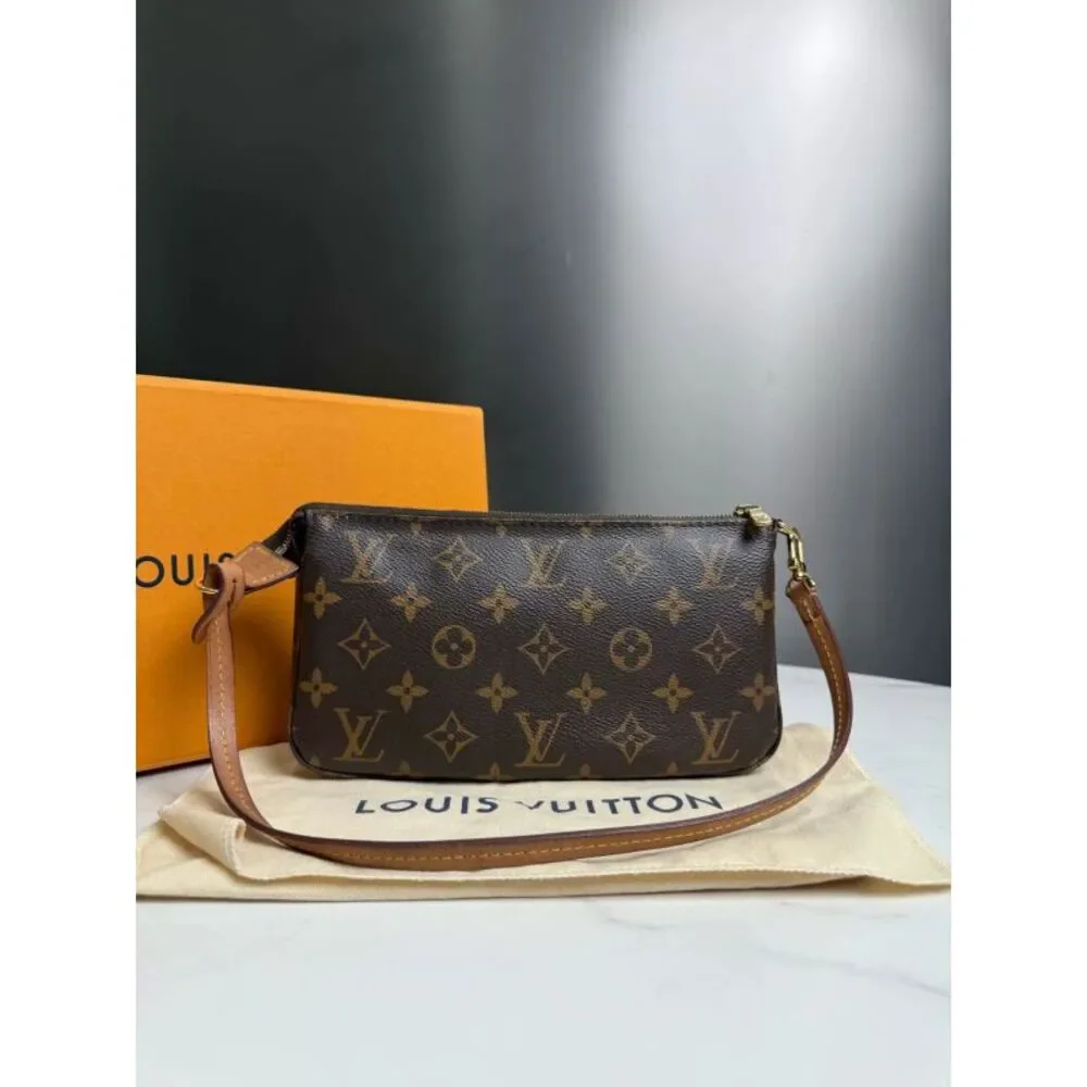 Louis Vuitton Women Pre-Loved Bag Very Good Condition